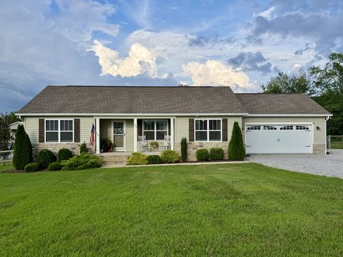 970 White Rd, Portland, TN, 37148-5082 | Card Image