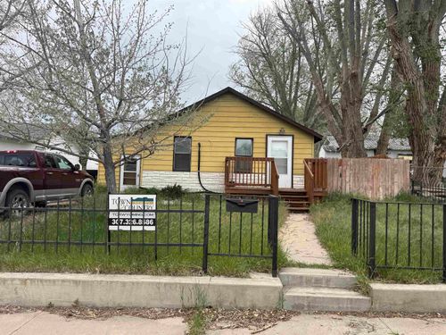 1010 9th St, Rawlins, WY, 82301-4721 | Card Image
