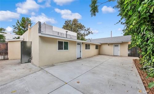 11315 Miranda, North Hollywood, CA, 91601 | Card Image