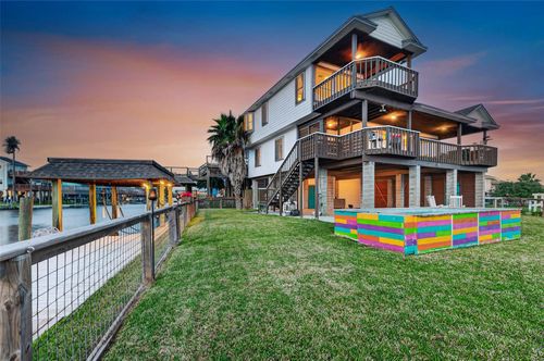 925 Bonita St, Hitchcock, TX, 77563-2707 | Card Image