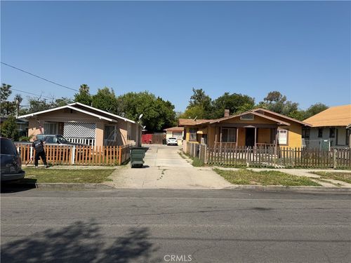 1236 Belle St, San Bernardino, CA, 92404-5211 | Card Image