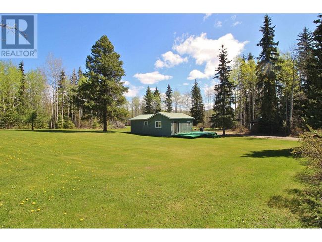 3970 Drive In Rd, House other with 2 bedrooms, 1 bathrooms and null parking in Houston BC | Image 33