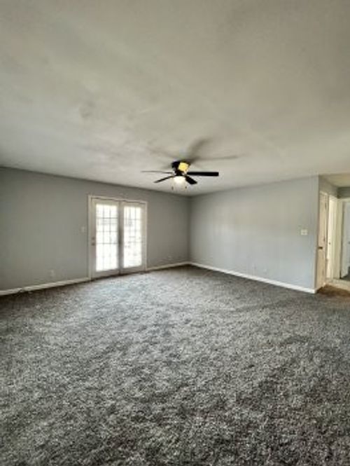 apt-a-374 Jack Miller Blvd, CLARKSVILLE, TN, 37042-8754 | Card Image