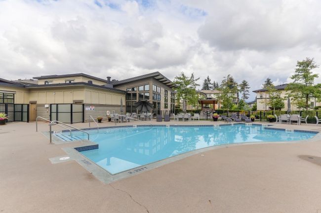 204 - 1151 Windsor Mews, Condo with 2 bedrooms, 2 bathrooms and 2 parking in Coquitlam BC | Image 14