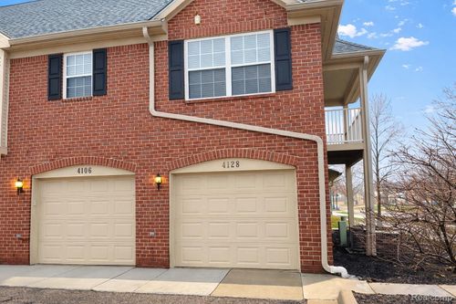 4128 Berkeley Ave, Canton, MI, 48188-7227 | Card Image