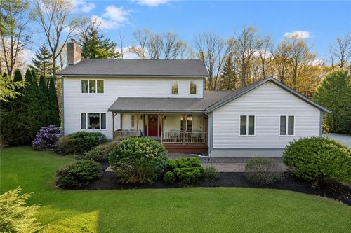 10 Oak Hill Rd, Hope, RI, 02831-1419 | Card Image