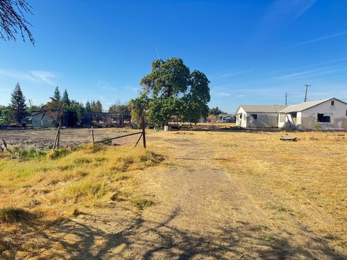 12574 Avenue 408, Cutler, CA, 93615-2061 | Card Image