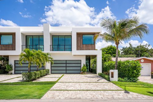 320 Ne Wavecrest Way, Boca Raton, FL, 33432-4222 | Card Image
