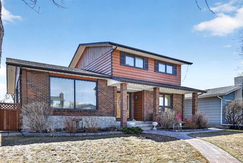 168 Templewood Drive Ne, Calgary, AB, T1Y4G8 | Card Image