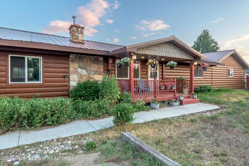 15 Bloom Lane, Pinedale, WY, 82941 | Card Image