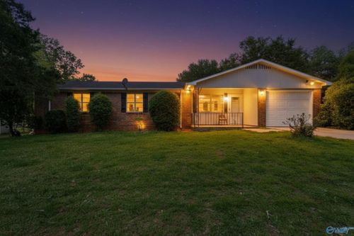 5020 Ortega Cir Nw, Huntsville, AL, 35810-2036 | Card Image