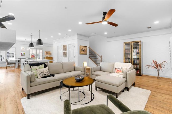 208 Wade Creek Rd, Townhouse with 4 bedrooms, 4 bathrooms and null parking in Alpharetta GA | Image 17