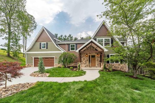 74 Lu Ln, Morgantown, WV, 26508-0701 | Card Image