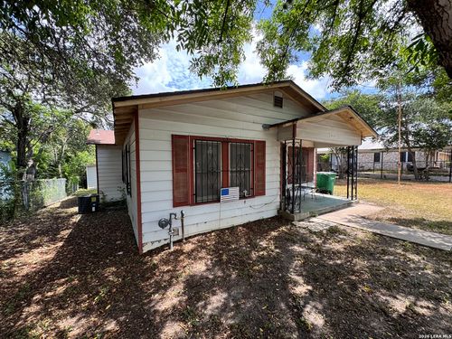 1837 E Highland Blvd, San Antonio, TX, 78210-3717 | Card Image