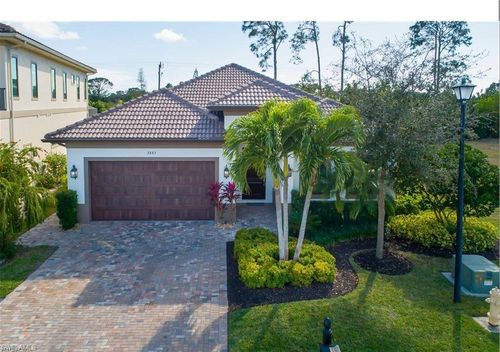 2883 Coco Lakes Dr, NAPLES, FL, 34105-4513 | Card Image