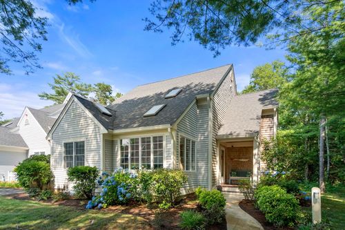 unit-80-80 Gold Leaf Ln, Mashpee, MA, 02649-3557 | Card Image