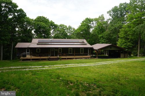 150 Sharp Ridge Ln, Franklin, WV, 26807-1409 | Card Image