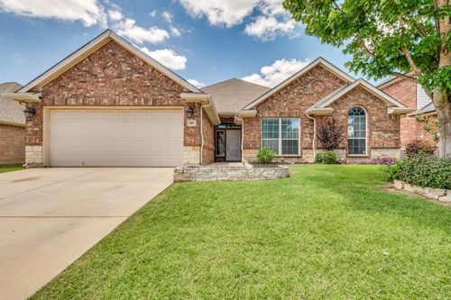 605 Southwind Dr, Arlington, TX, 76002-4621 | Card Image