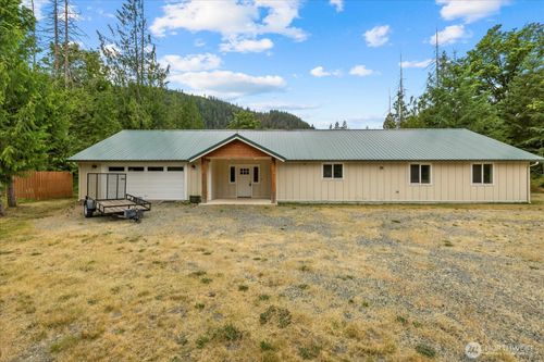 7609 Pressentin Ct, Concrete, WA, 98237-8801 | Card Image