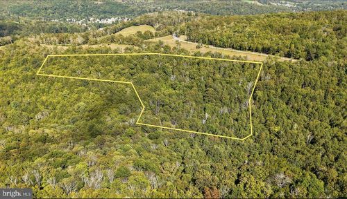 00 Forest St, Honesdale, PA, 18431 | Card Image