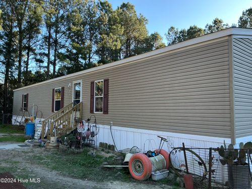 188 Johnny Whaley Road, Beulaville, NC, 28518 | Card Image