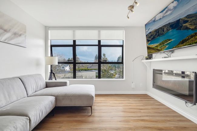 406 - 306 Sixth St, Condo with 1 bedrooms, 1 bathrooms and 1 parking in New Westminster BC | Image 5