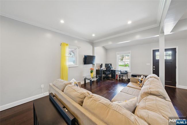 82 Barbour St, House other with 3 bedrooms, 2 bathrooms and null parking in Haledon NJ | Image 6