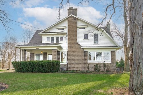 2459 Mcclew Rd, Burt, NY, 14028-9740 | Card Image