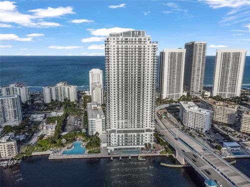 r1801-4010 S Ocean Dr, Hollywood, FL, 33019-3063 | Card Image