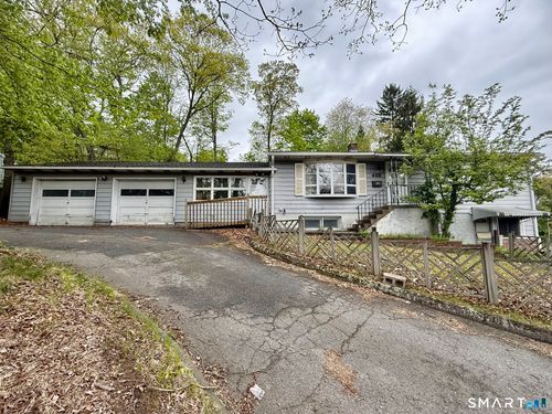 403 Woodtick Road, Waterbury, CT, 06705 | Card Image