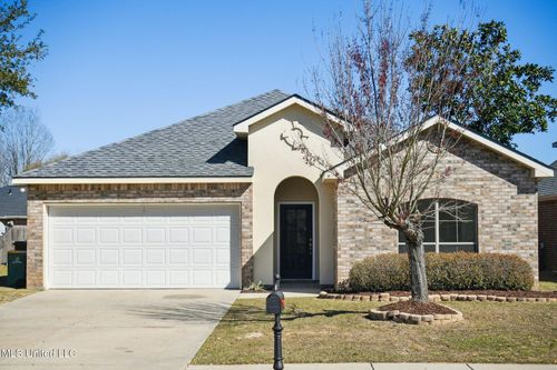 10353 Huntleigh Dr, Gulfport, MS, 39503-3866 | Card Image