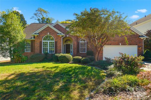 12405 Aden Creek Way, Pineville, NC, 28134-6400 | Card Image