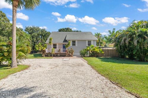 1985 Knotty Pine Rd, Melbourne, FL, 32904-4859 | Card Image