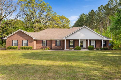 372 Woodlawn Rd, Austin, AR, 72007-8933 | Card Image