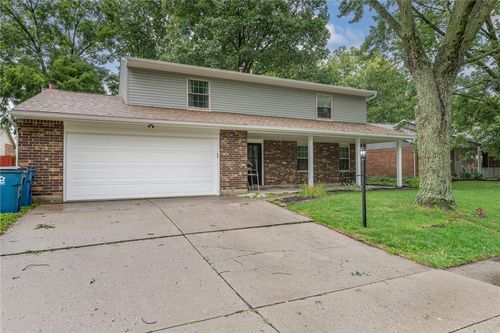 8930 Willowgate Ln, Huber Heights, OH, 45424-6415 | Card Image