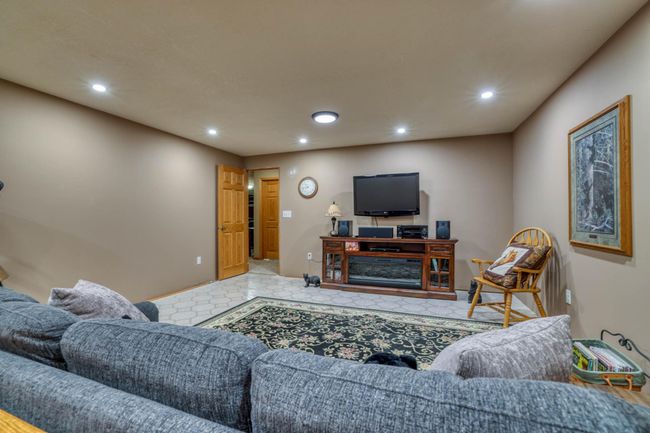 8112 County Road 23 SE Becker-print-032-028-JS34-2400x1600-300dpi.jpg | Image 39