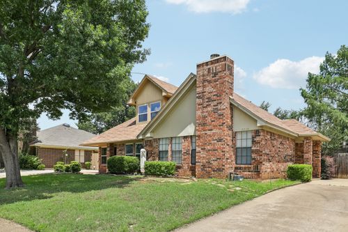 2710 Newkirk Ct, Euless, TX, 76039-7874 | Card Image