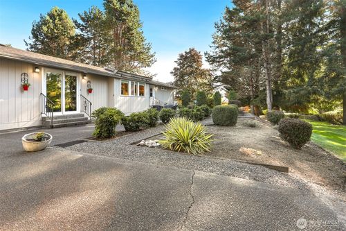 922 240th Place Sw, Bothell, WA, 98021 | Card Image