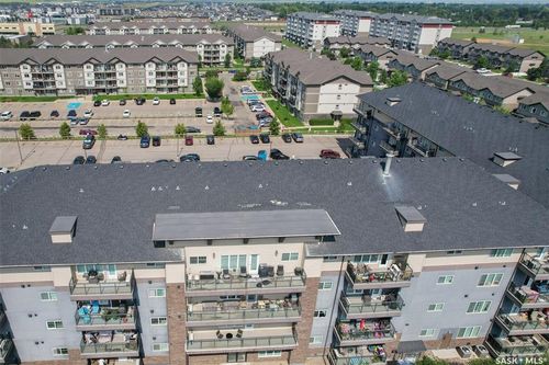206-706 Hart Rd, Saskatoon, SK, S7M4L5 | Card Image