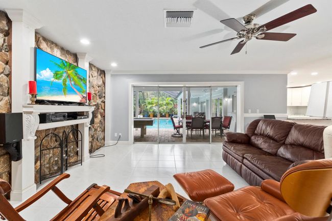 20 Banyan Rd, House other with 4 bedrooms, 3 bathrooms and null parking in Sewalls Point FL | Image 18