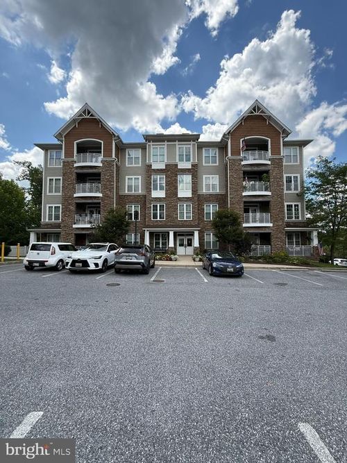 404-17 Clay Lodge Ln, Catonsville, MD, 21228-5486 | Card Image