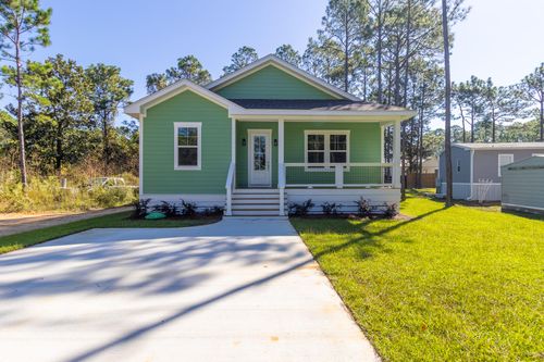 79 S 4th St, Santa Rosa Beach, FL, 32459-3998 | Card Image