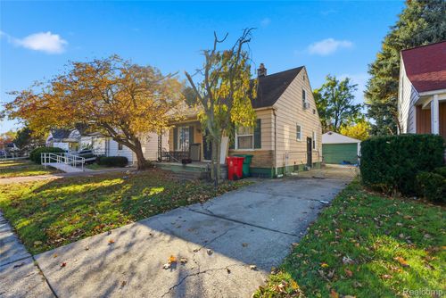 23809 Normandy Ave, Eastpointe, MI, 48021-1880 | Card Image