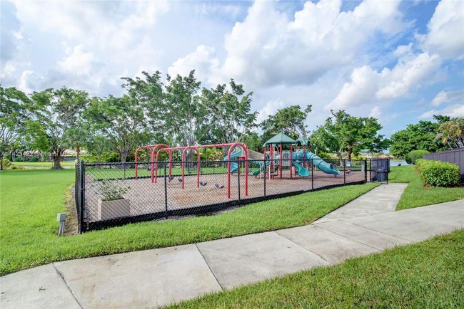 21698 Abington Ct, House other with 5 bedrooms, 3 bathrooms and null parking in Boca Raton FL | Image 50