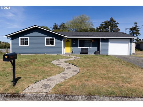 420 Juniper St, Florence, OR, 97439 | Card Image
