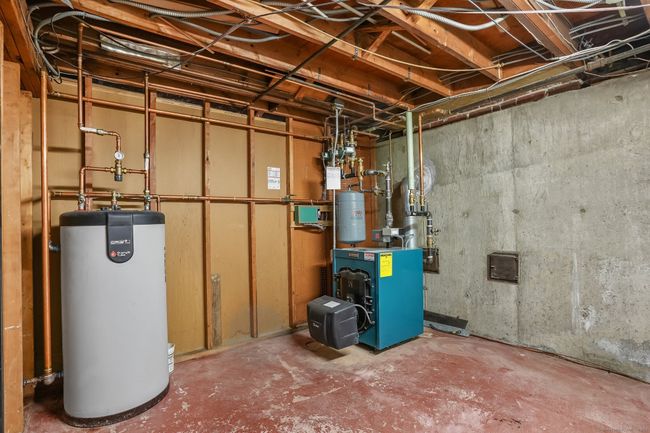 50 Poplar St, House other with 3 bedrooms, 2 bathrooms and null parking in Trumbull CT | Image 24