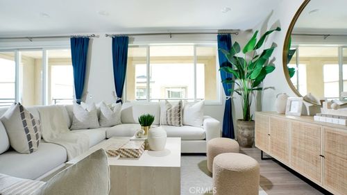 368 Chorus, Irvine, CA, 92618 | Card Image