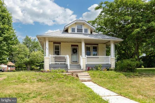 355 E Linfield Trappe Rd, ROYERSFORD, PA, 19468-2814 | Card Image