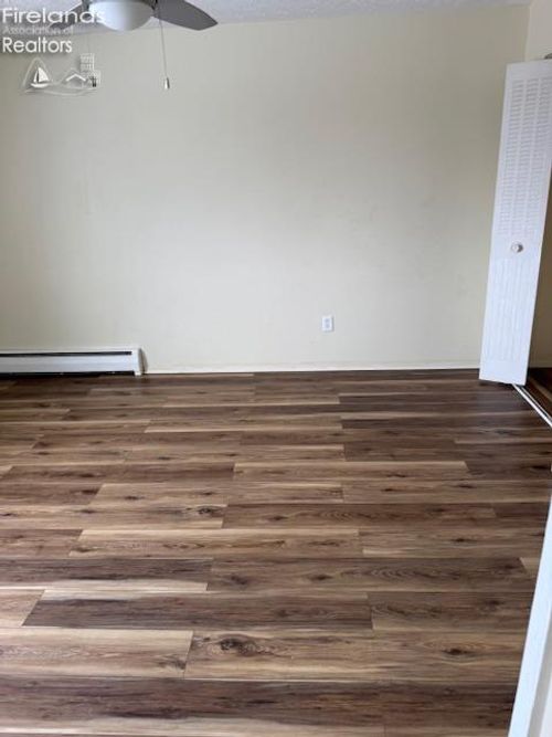 9-630 W 6th St, Port Clinton, OH, 43452-2157 | Card Image