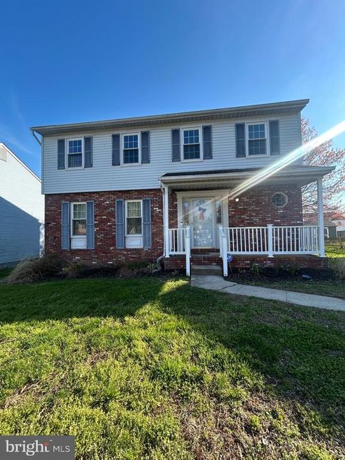 305 Double Eagle Dr, LINTHICUM HEIGHTS, MD, 21090-2730 | Card Image